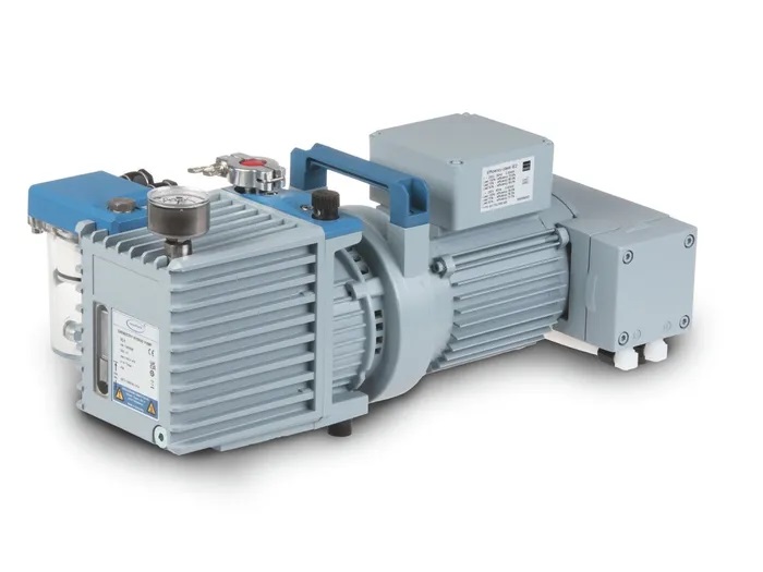 משאבת שמן היברידית לואקום עמוק, דגם RC6, תוצרת Vacuubrand